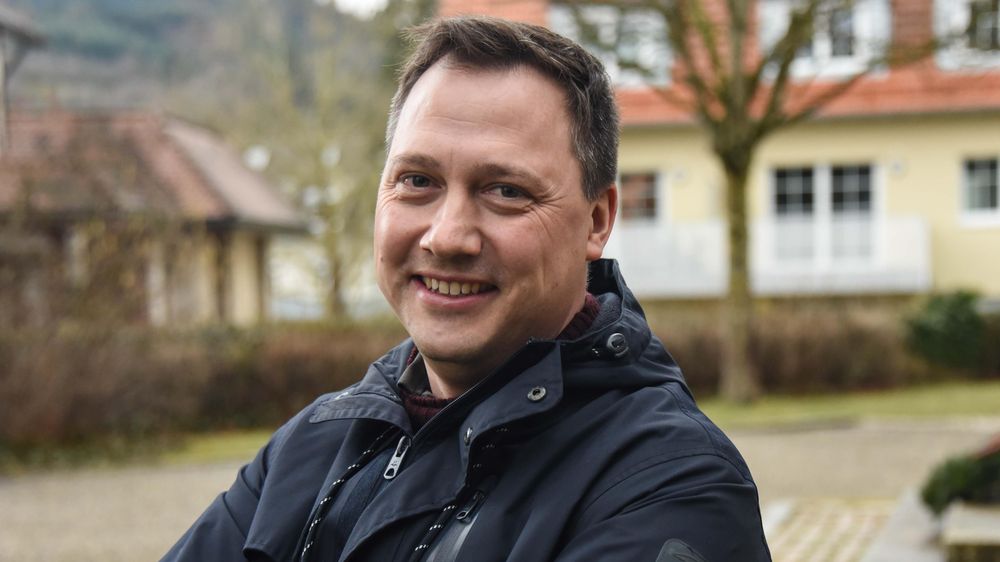 Handirk von Ungern-Sternberg recibió inesperadamente un email de India que llegó en un momento oportuno.