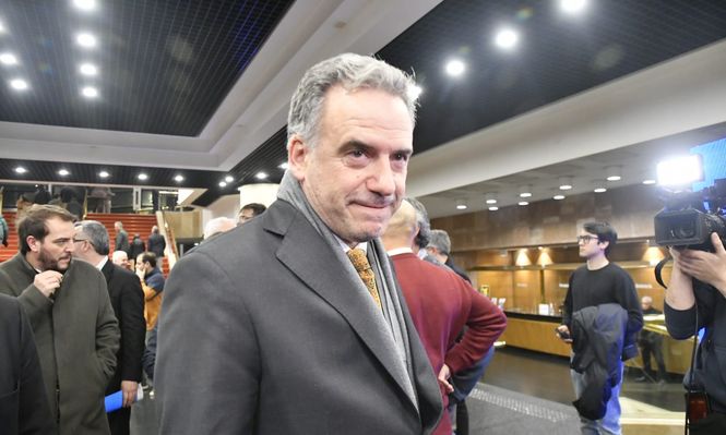 Yamandú Orsi en el Auditorio Adela Reta por la convocatoria del Diálogo Social