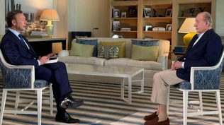El Rey Juan Carlos I en la entrevista con el periodista francés Stephanne Bern.