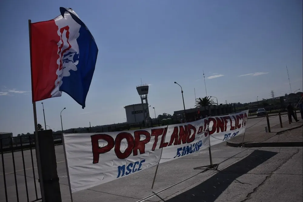 Medida del Directorio de Ancap.