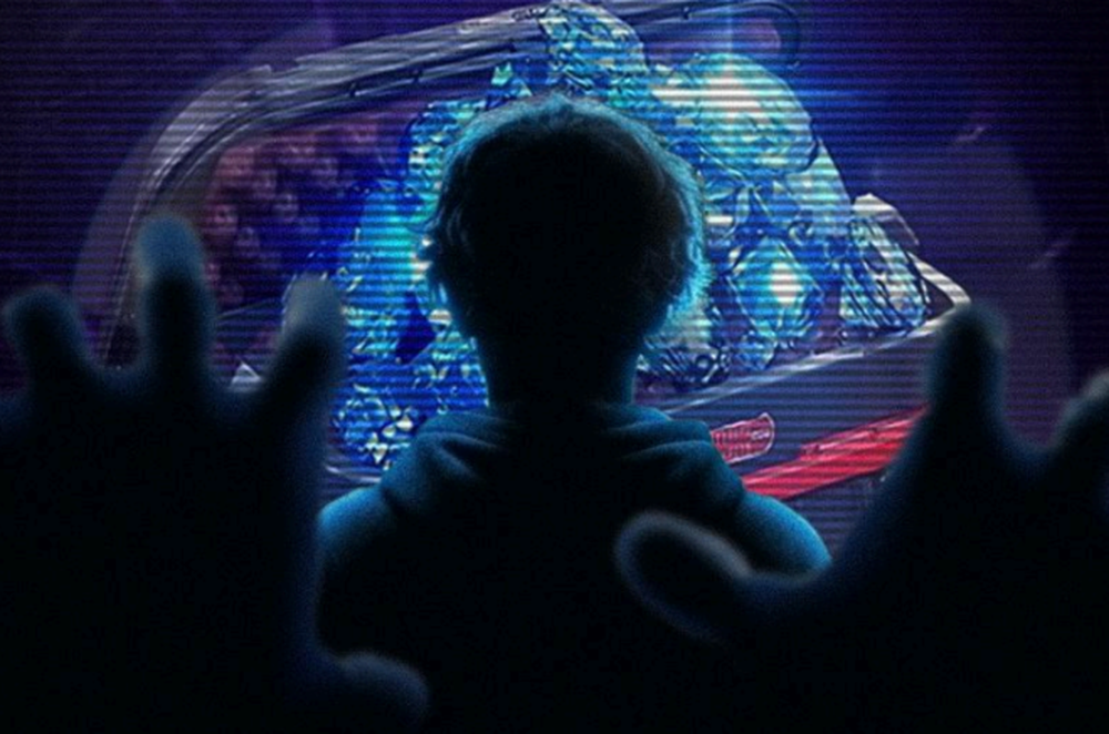 Jugador adolescente tentado por los diamantes de Free Fire