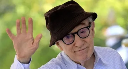 Woody Allen habló sobre el caso Rubiales.