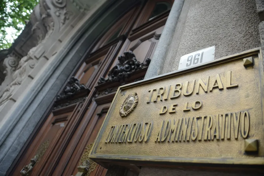 Sede del TCA en Mercedes y Julio Herrera