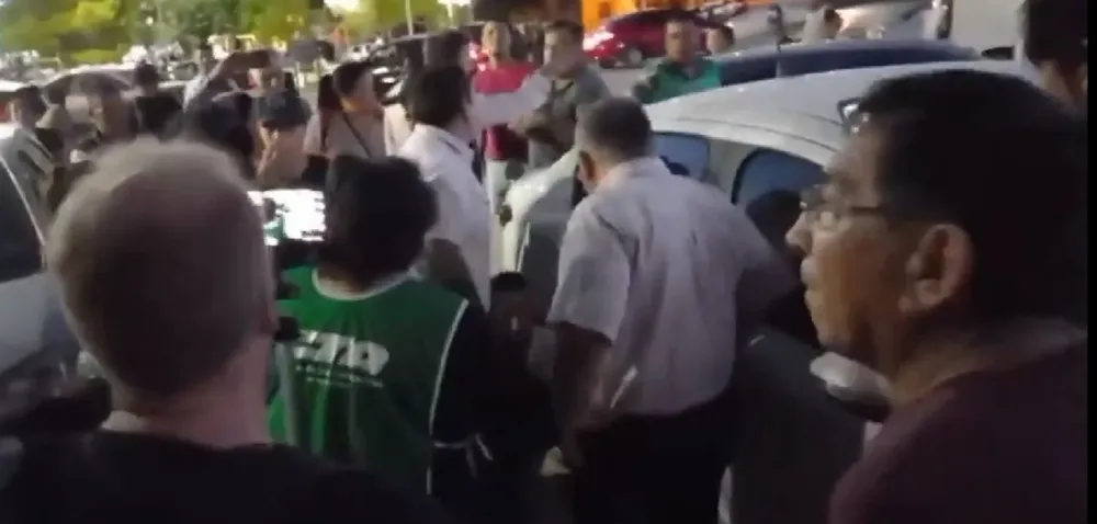 Río Negro: un empleado de ATE le dio un cabezazo al Presidente del Concejo Deliberante dejándolo inconsciente