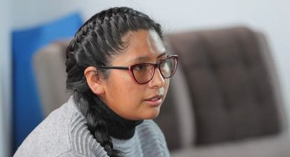 la unica candidata a la presidencia de bolivia se baja de la carrera y denuncia hostigamiento y ataques de infiltrados