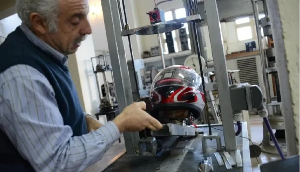 Ensayo de calidad en Facultad de Ingeniería