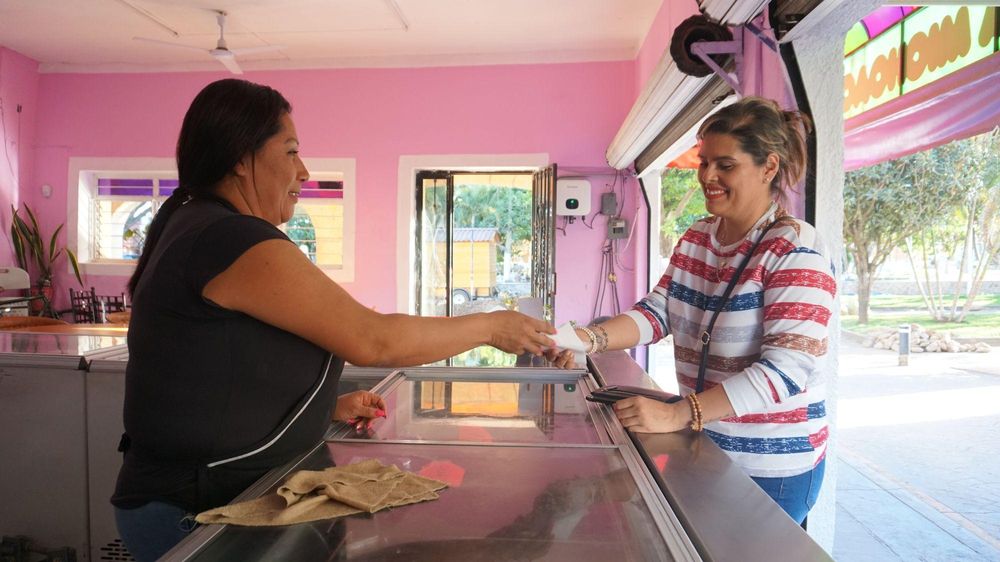 Los lugareños de Teuchitlán, como Sol Rivera, no quieren que se les asocie con las atrocidades reportadas en el Rancho Izaguirre