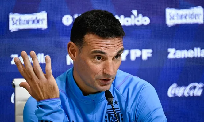 Scaloni dijo que Messi está bien, hablaré con él para definir si juega de inico o no
