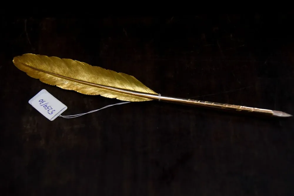 Pluma de oro 18 kilates que usaba Batlle y Ordóñez