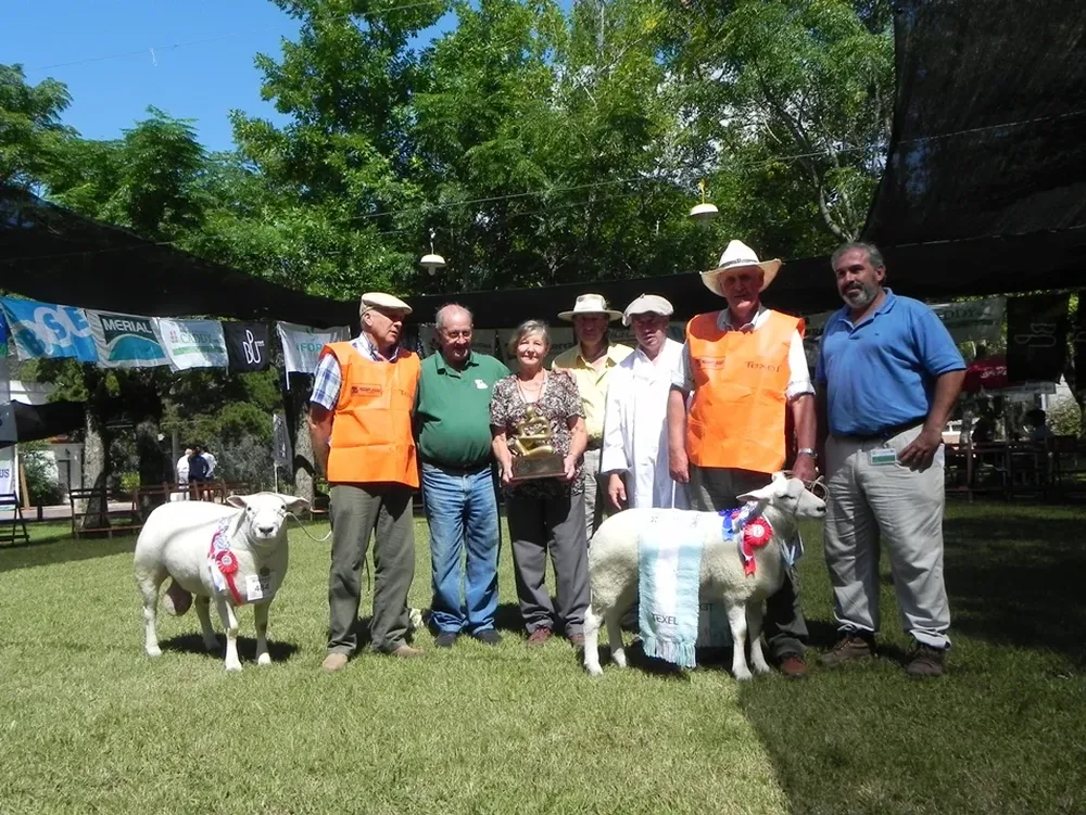 El Gran Campeón, de Paiva, y la Gran Campeona, de Booth