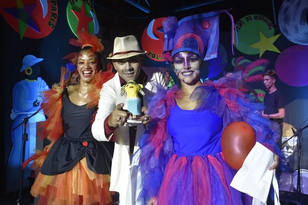 Soraya Ferreira, Gustavo García y Jamilla Olivera, anoche tras ser electos.