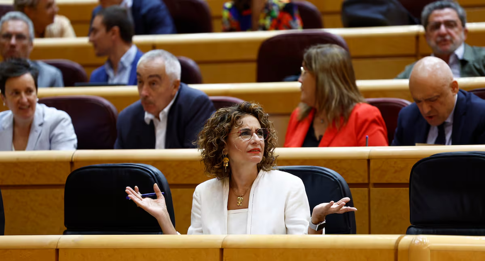 María Jesús Montero comparece en el Senado