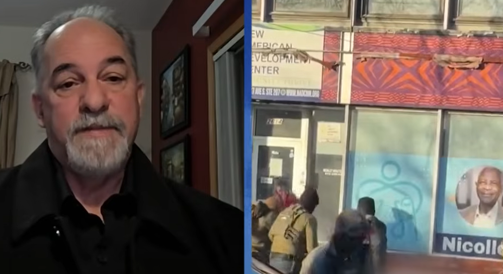 El exfutbolista uruguayo Daniel Larumbe sobre ICE