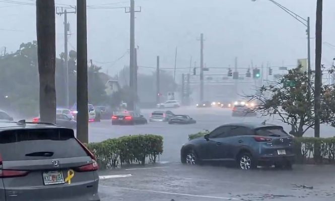 Temporal en Miami: La lluvia y el alerta por inundaciones repentinas paralizan toda la ciudad