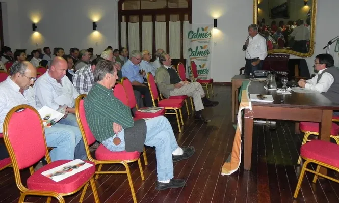 Charla sobre el Programa Calmer de Cebada Cervecera 2014