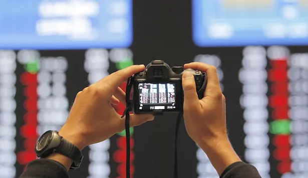 Nikkei y principales bolsas europeas operan al alza