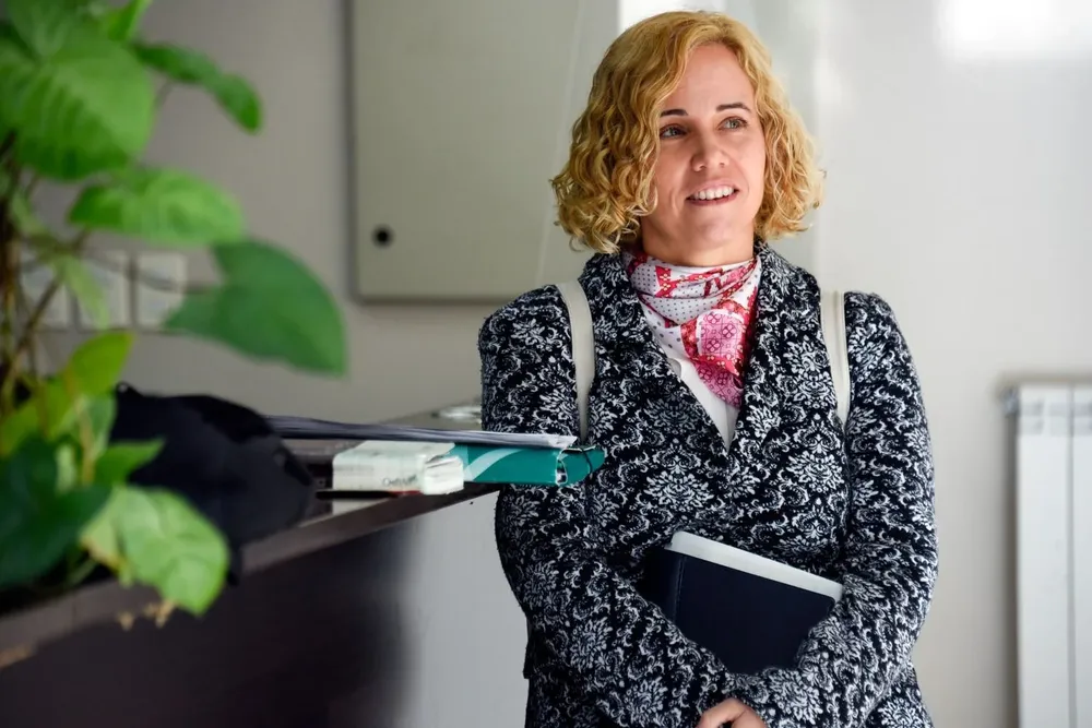 La fiscal del caso, Sabrina Flores