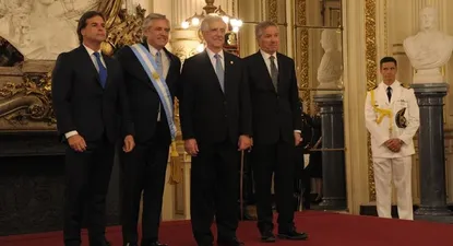 Lacalle, Mujica, facilidades impositivas y “cagadores”: todos los argentinos están hablando de Uruguay