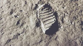 Más allá de la Luna