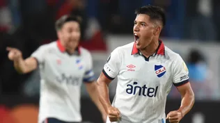 Leandro Lozano celebra el 1-0 de Nacional ante Libertad por Copa Libertadores