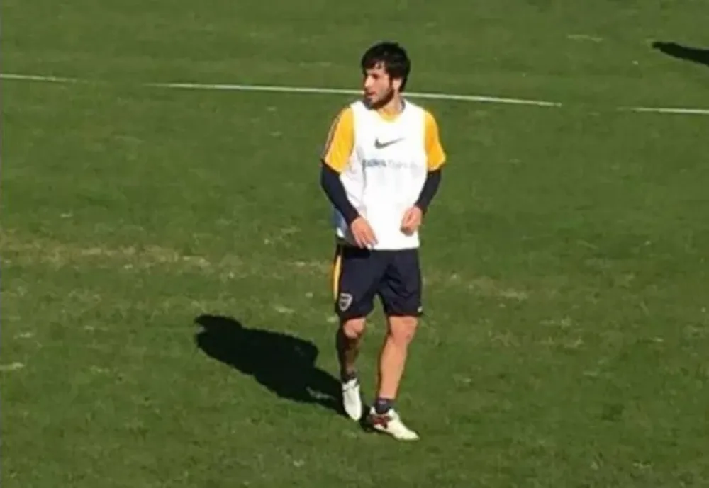 Nico Lodeiro entrenando con Boca