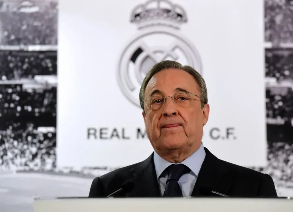 Florentino Pérez dio la cara ante los medios