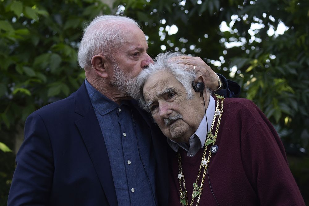 Lula da Silva junto a José Mujica en la chacra de Rincón del Cerro
