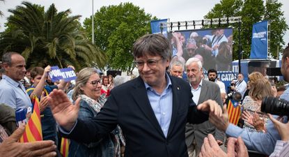 Carles Puigdemont en el acto central de campaña en Argeles sur mer, Francia