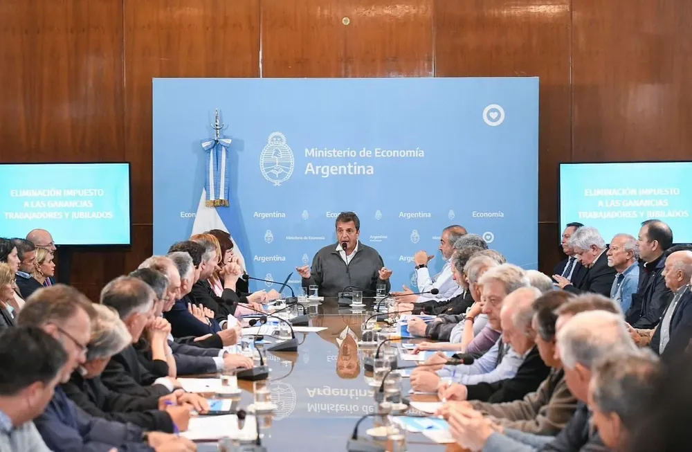 Sergio Massa avanza con las modificaciones en el impuesto a las Ganancias