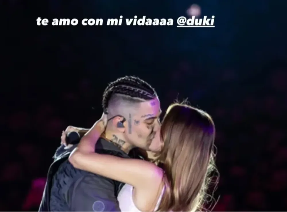 Emilia Mernes y Duki se manifestaron su amor públicamente