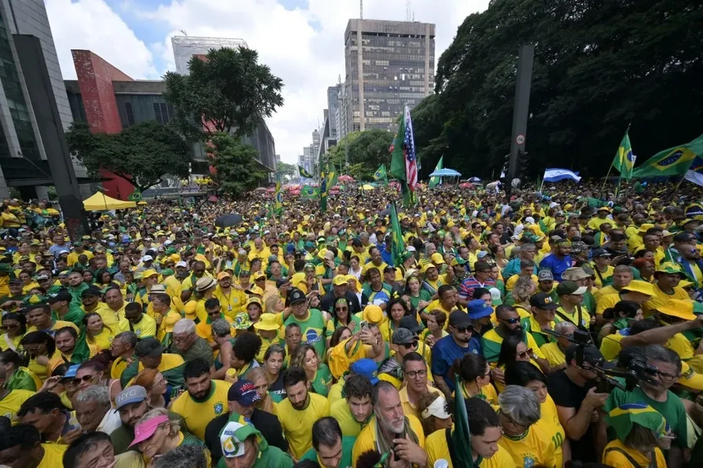 Una multitud se congregó en San Pablo, convocada por el expresidente Jair Bolsonaro.