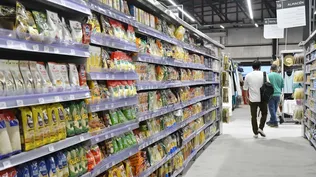 La inflación volvió a caer en julio y se afianza dentro de la meta de gobierno