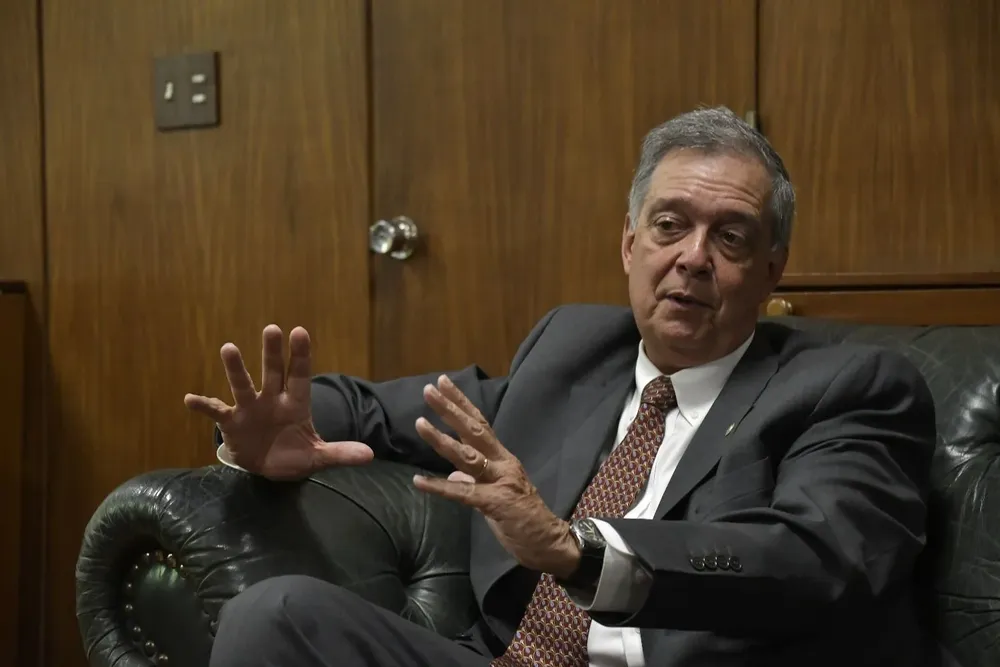 Fernando Mattos expuso sobre la necesidad de readecuar el sistema tributario en el sector.