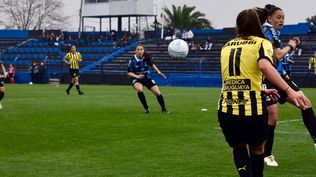 Gran triunfo de Peñarol en Belvedere