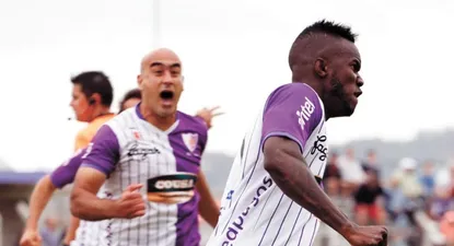 El furioso festejo de Waterman y de Ferro