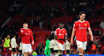 La cara de Cavani lo dice todo luego del final en Old Trafford