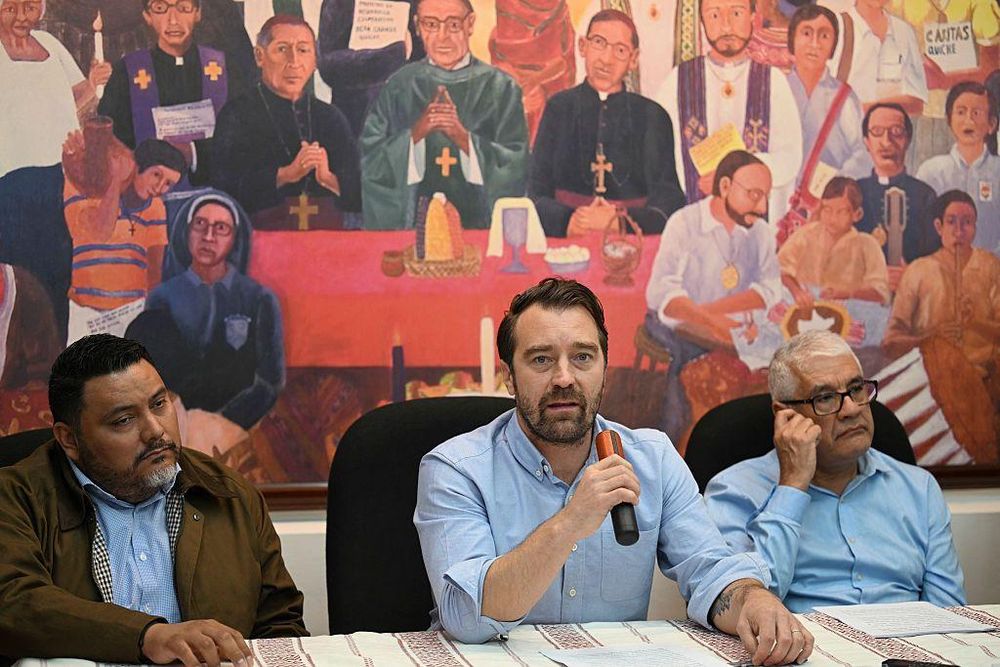 Dirigentes de Cristosal comunicaron su decisión desde Guatemala.