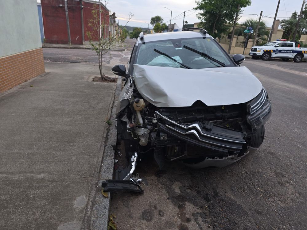 Auto de Rafael Villanueva tras el accidente