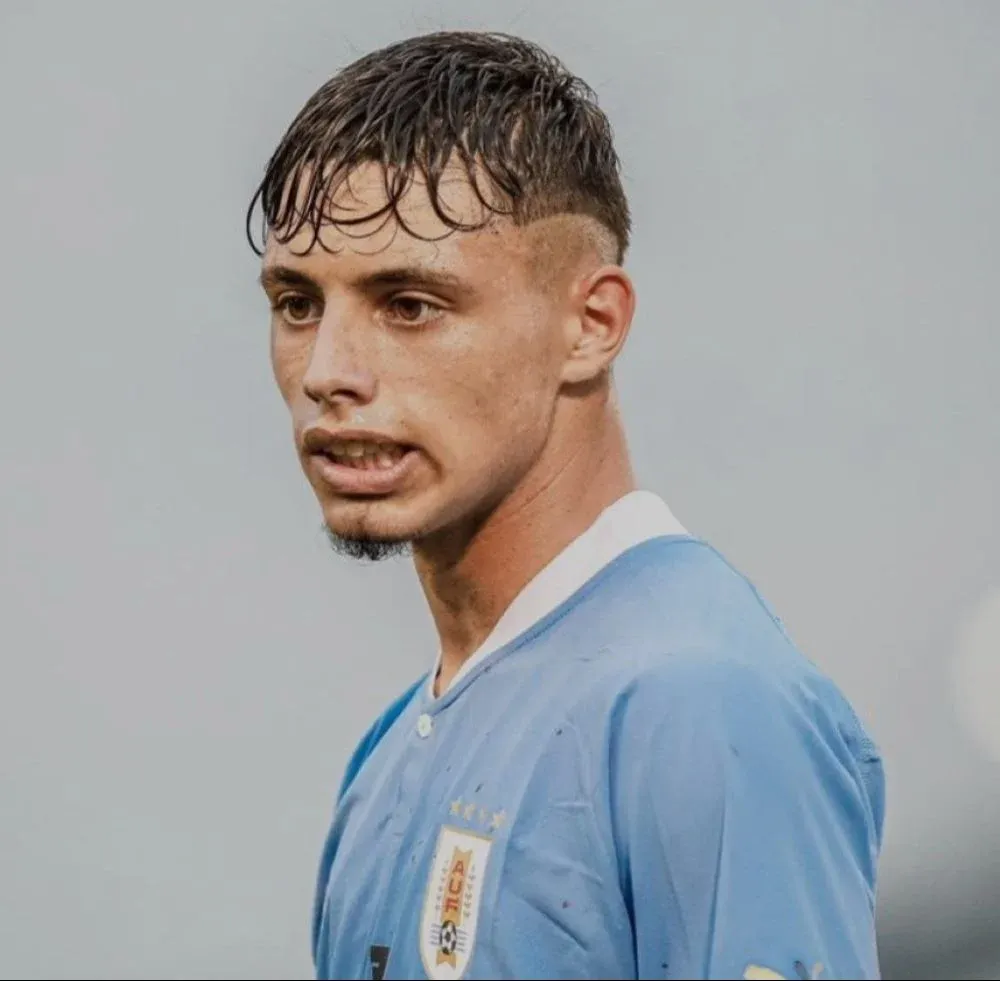 Roidrigo Dudok ya defendió a la selección uruguaya en el Sudamericano sub 17