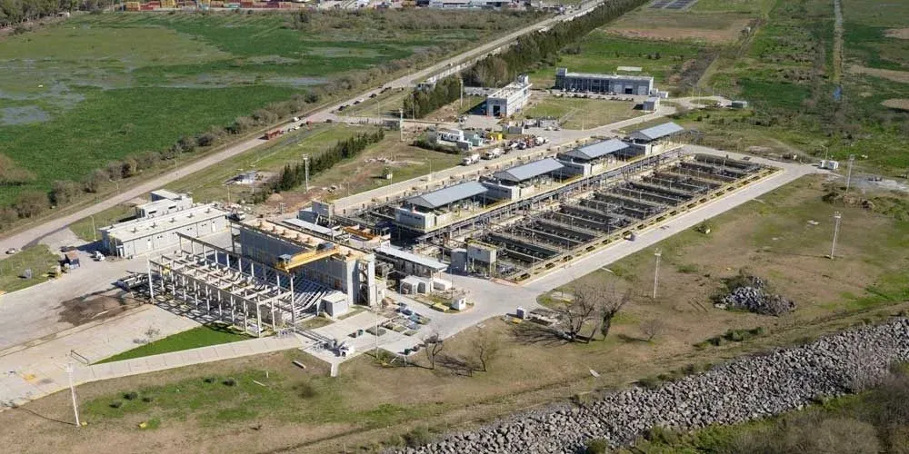 Planta depuradora del Bicentenario, de la que formará parte el emisario de Berazategui