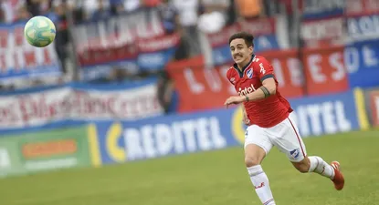 Cotugno, García y Neves corren riesgo de perderse el clásico por quinta amarilla