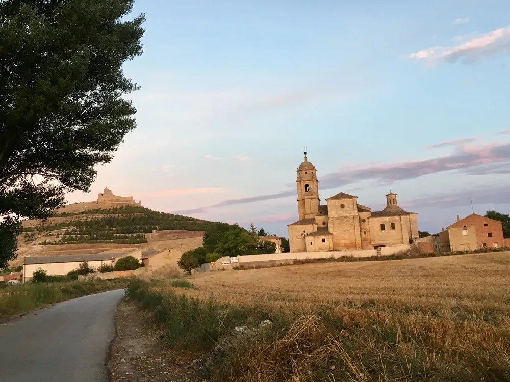 Entre Hontanas y Carrión de Los Condes, provincia de Burgos