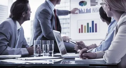 Mercado laboral cerró otro trimestre negativo