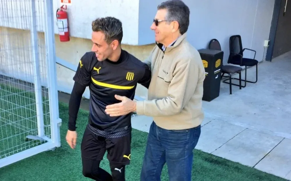 Fabián Estoyanoff y Fernando Morena en el Campeón del Siglo