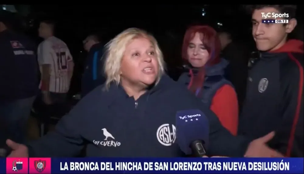 Hincha de San Lorenzo en el Centenario