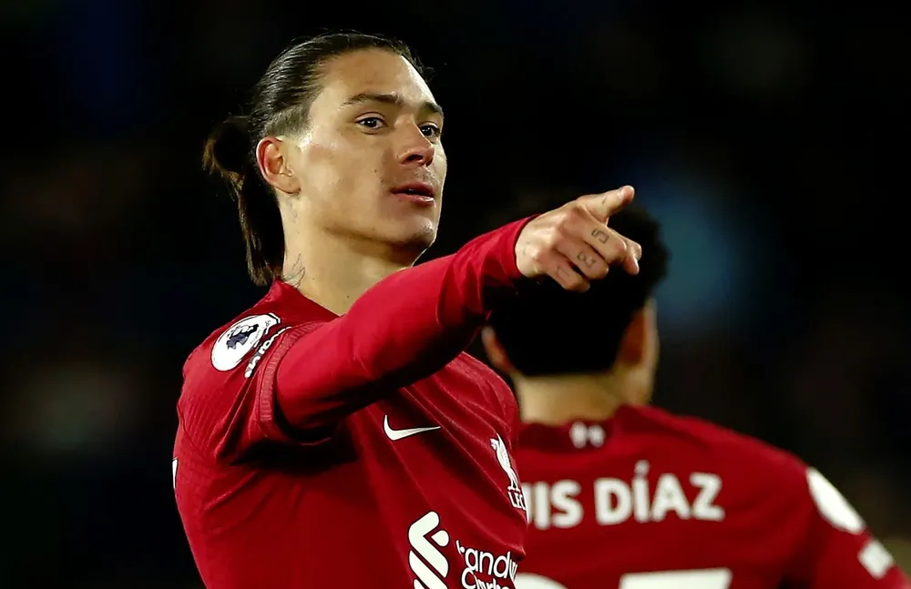 Darwin vuelve a la titularidad en Liverpool