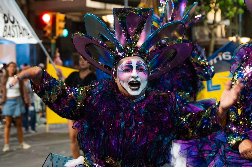 Doña Bastarda en el Desfile Inaugural de Carnaval 2026