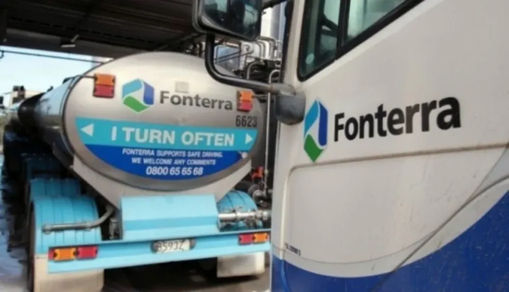 La leche en polvo entera registró una media de US$ 2.307 la tonelada en el remate de Fonterra
