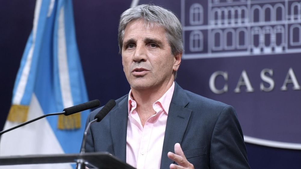 Luis Caputo, ministro de Economía de la Argentina.