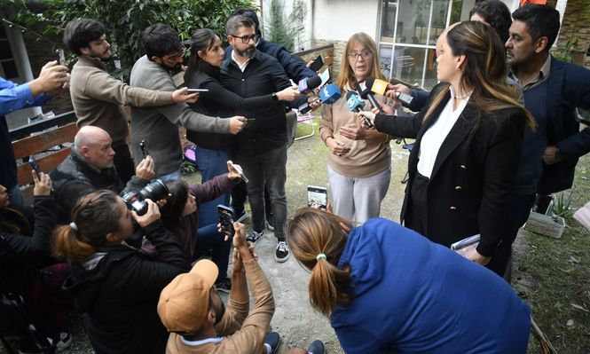 Cecilia Cairo en la conferencia de prensa que dio en su casa el martes pasado